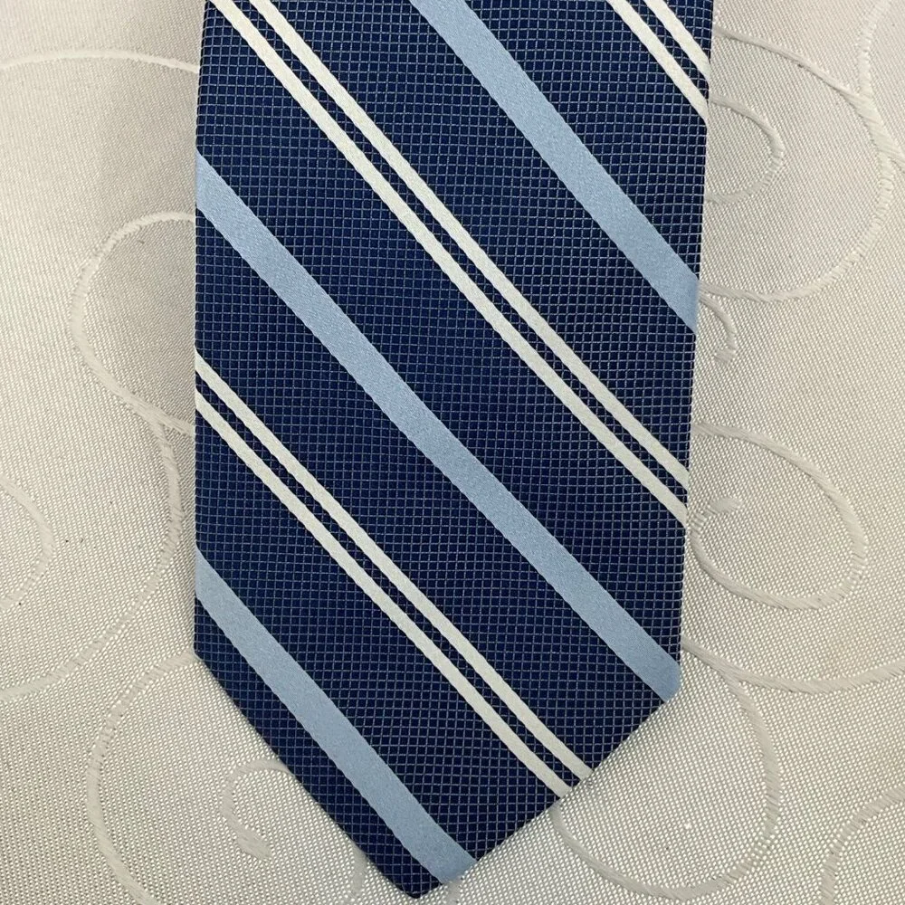 Tom James Long Blue Striped 100% Silk Necktie Navy, Light Blue & White‎ Diagonal
